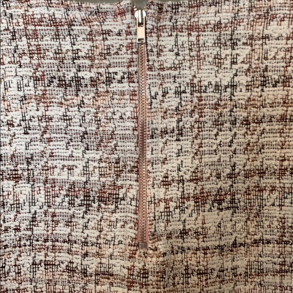 Textured Top - Picture 4 of 5